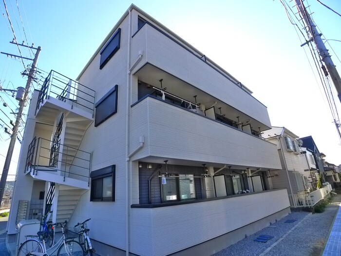 物件外観写真2　(外観写真)