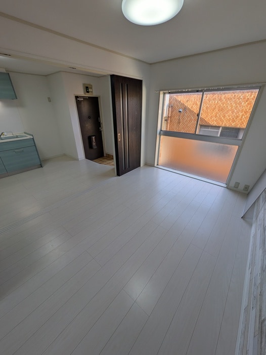 物件内観写真5　(居室)