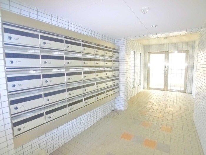 物件外観写真4　(建物設備)