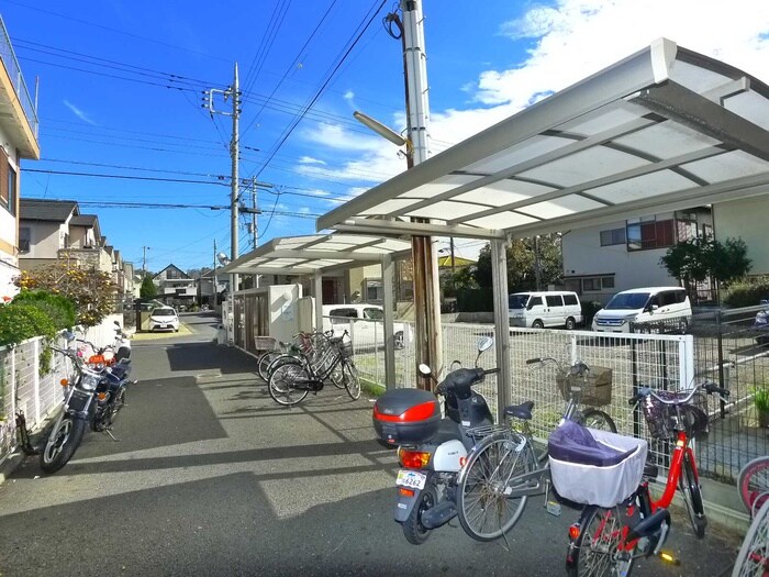 ロザ－ル鎌ヶ谷の駐輪場