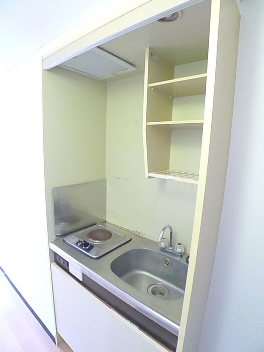 ロザ－ル鎌ヶ谷のキッチン