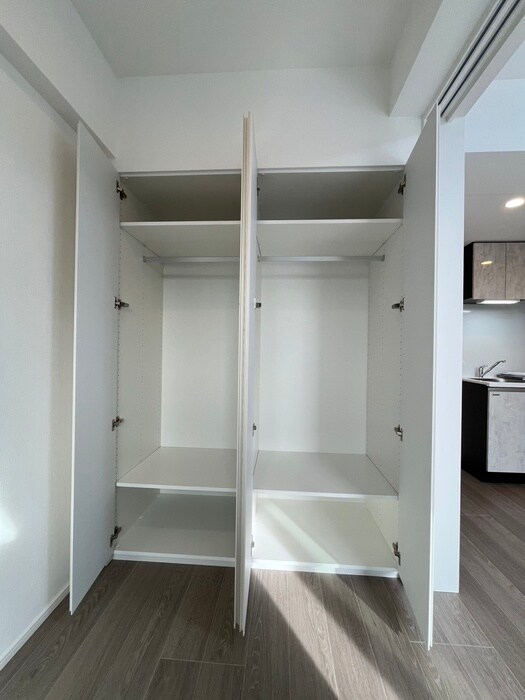 物件内観写真14　(収納)