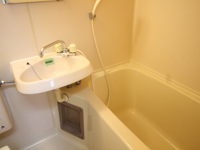 物件内観写真11　(バス／シャワールーム等)