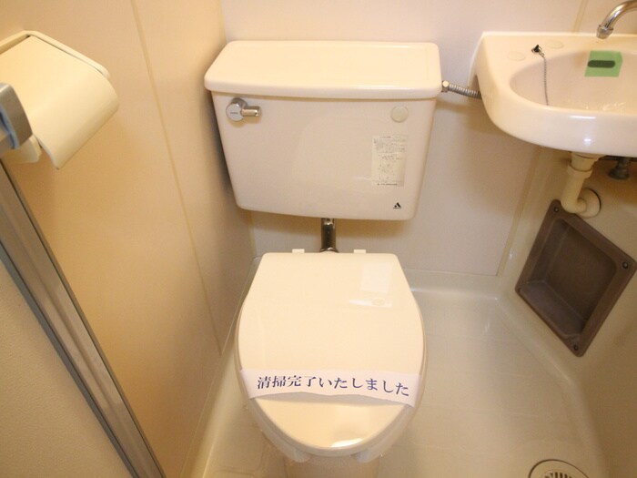 物件内観写真12　(トイレ)