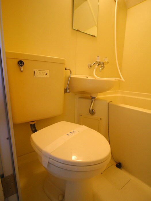 物件内観写真13　(トイレ)