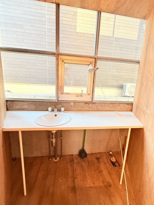 物件内観写真15　(洗面)