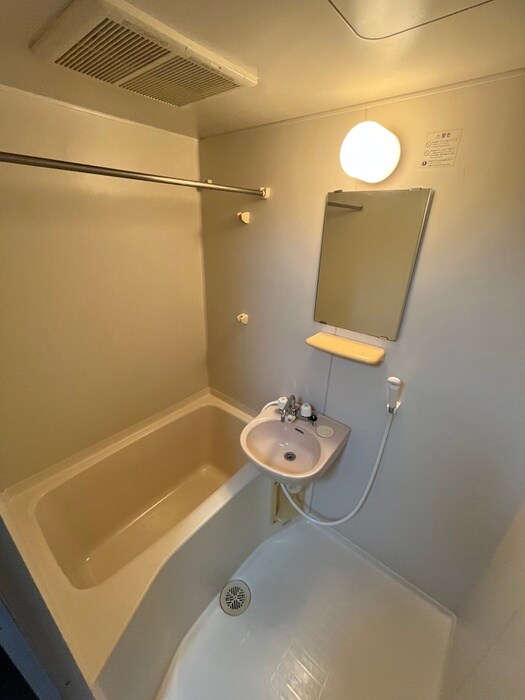 物件内観写真10　(バス／シャワールーム等)