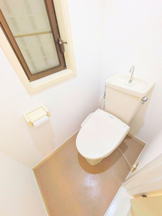 物件内観写真17　(トイレ)