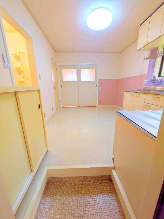 物件内観写真20　(玄関)