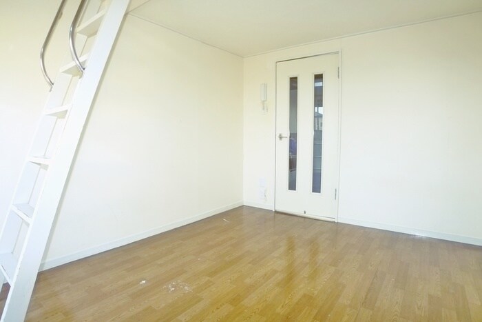 物件内観写真10　(居室)