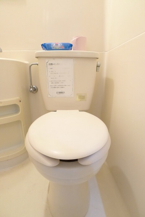 物件内観写真13　(トイレ)