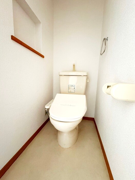 物件内観写真12　(トイレ)