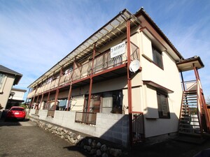 ゴ－ルデンハイツ外観写真