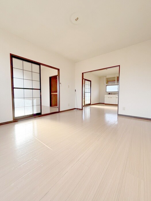 物件内観写真5　(居室)