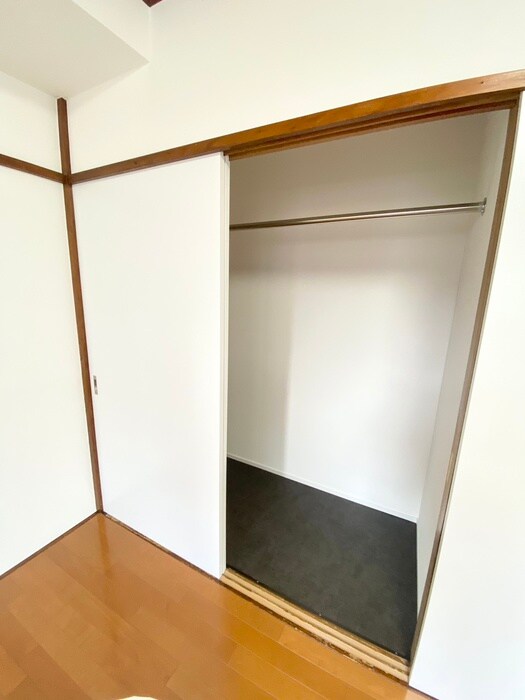 物件内観写真13　(収納)