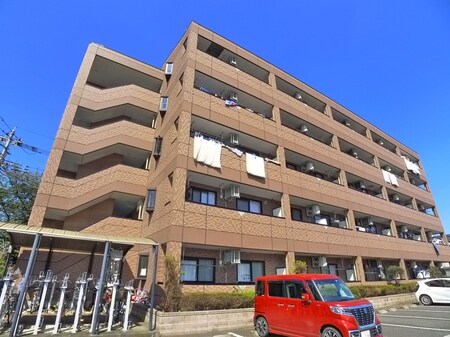 ピ－クエリシオン外観写真