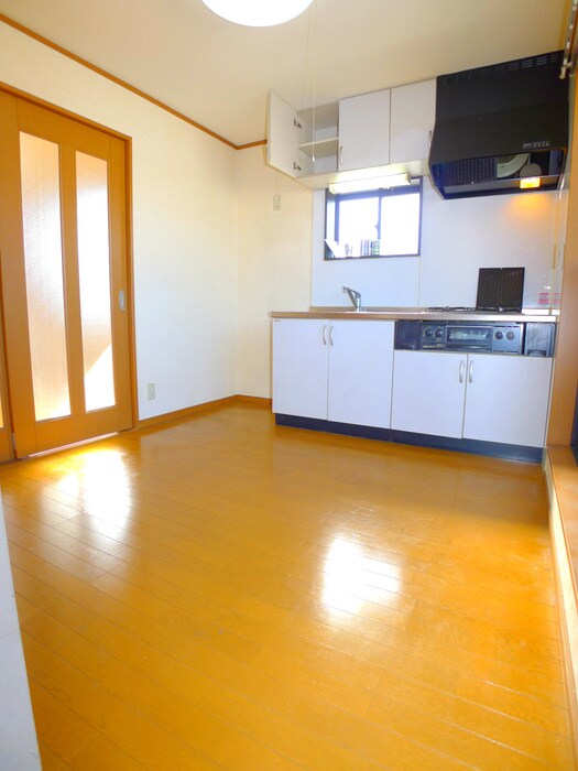 物件内観写真4　(居室)