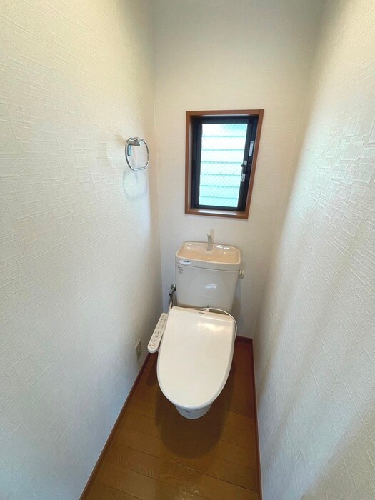 物件内観写真10　(トイレ)