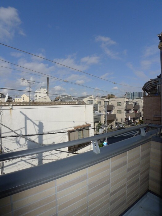 物件内観写真17　(室内からの展望)