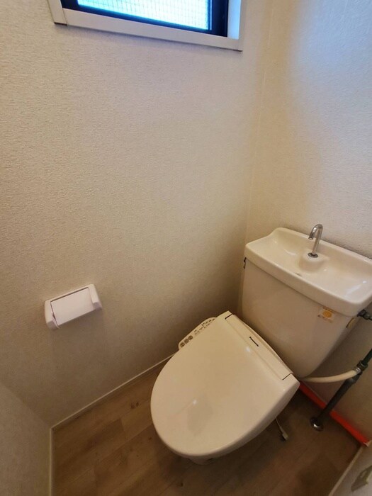 物件内観写真10　(トイレ)