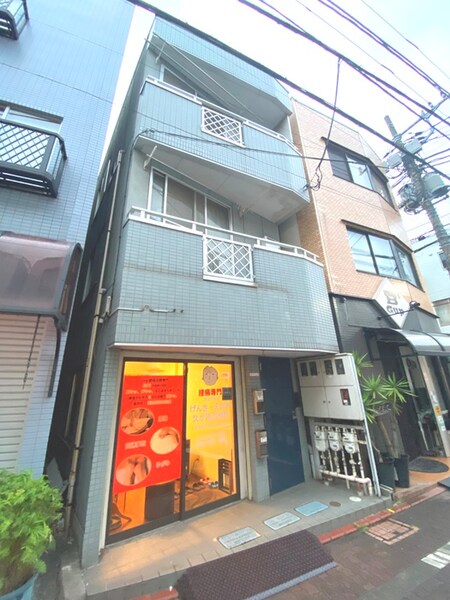 モデラートKビル外観写真