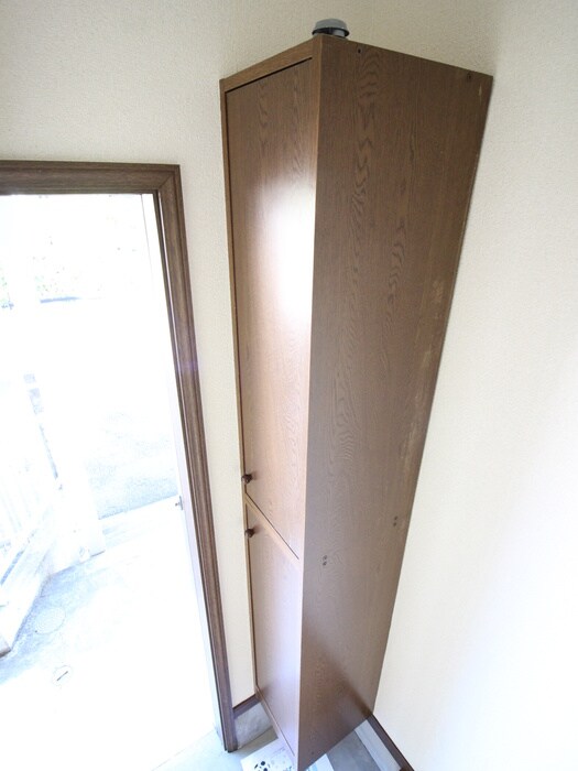 物件内観写真7　(玄関)