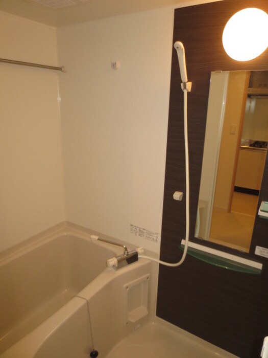 物件内観写真9　(バス／シャワールーム等)