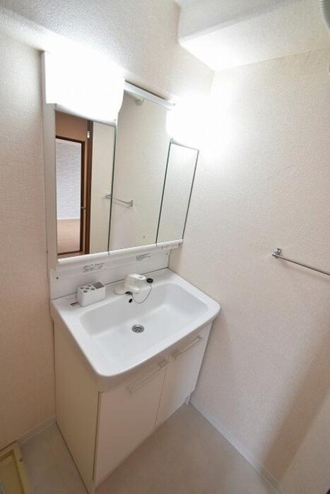 物件内観写真10　(洗面)