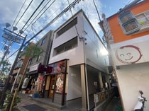 Belle lumiere 薬師の外観写真