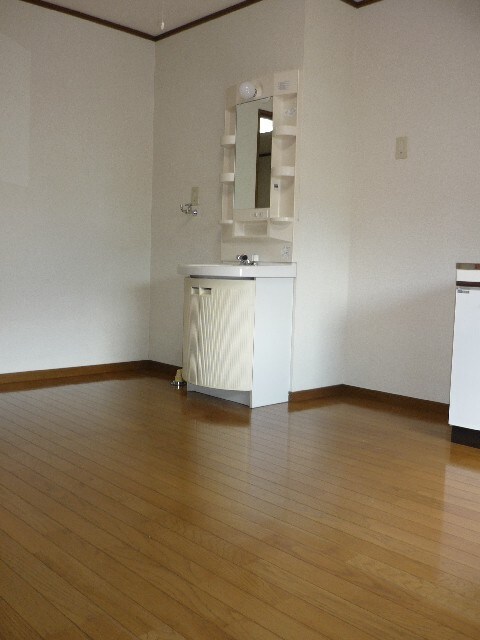 物件内観写真15　(洗面)