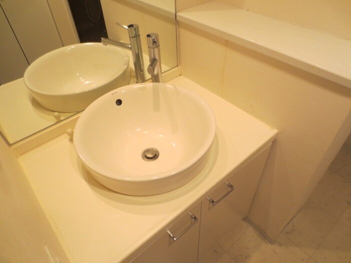 物件内観写真9　(洗面)