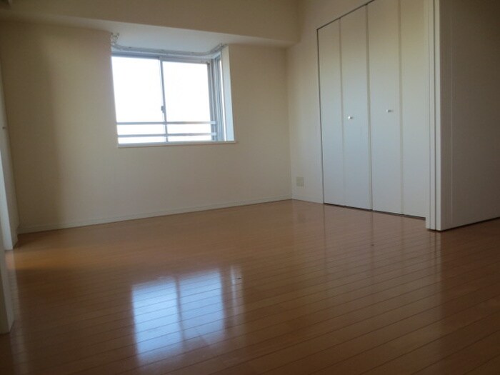 物件内観写真13　(居室)