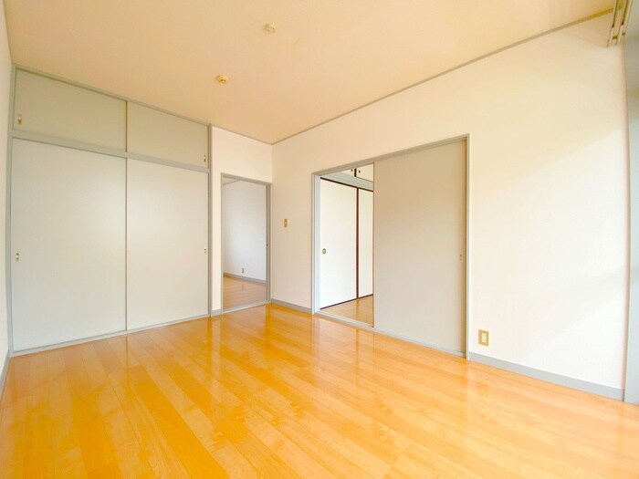 物件内観写真6　(居室)