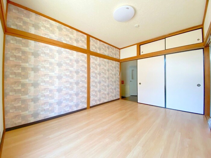 物件内観写真6　(居室)