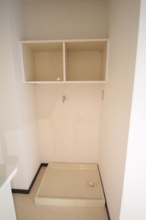 物件内観写真19　(洗濯機置場)