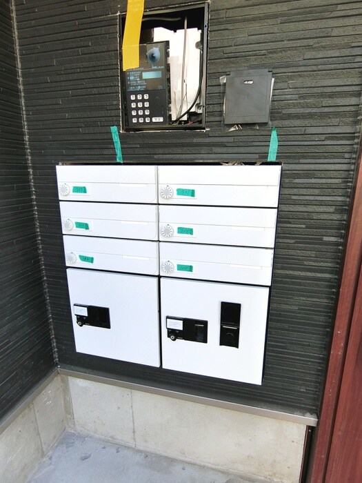 物件外観写真4　(建物設備)