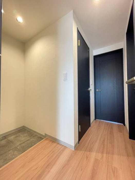 物件内観写真15　(廊下)