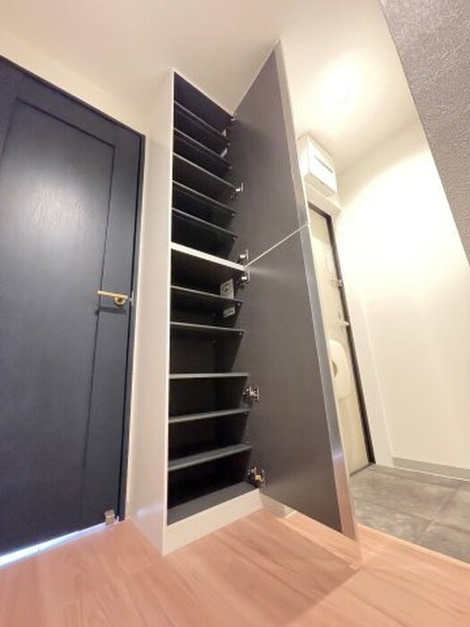 物件内観写真19　(靴箱)