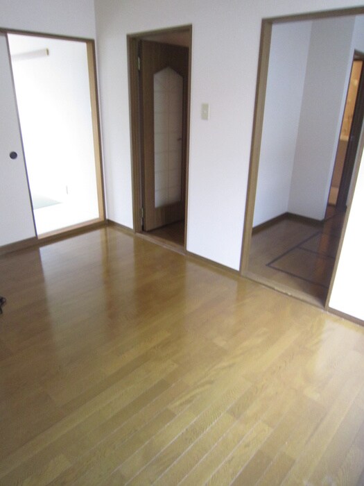 物件内観写真18　(居室)