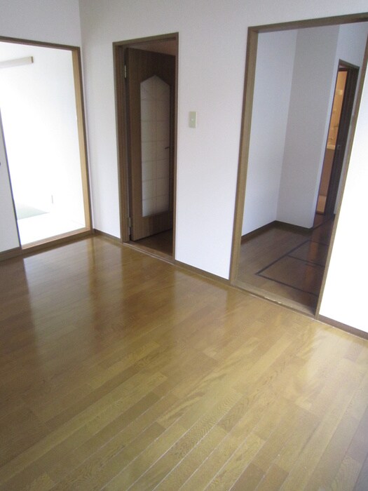 物件内観写真22　(居室)