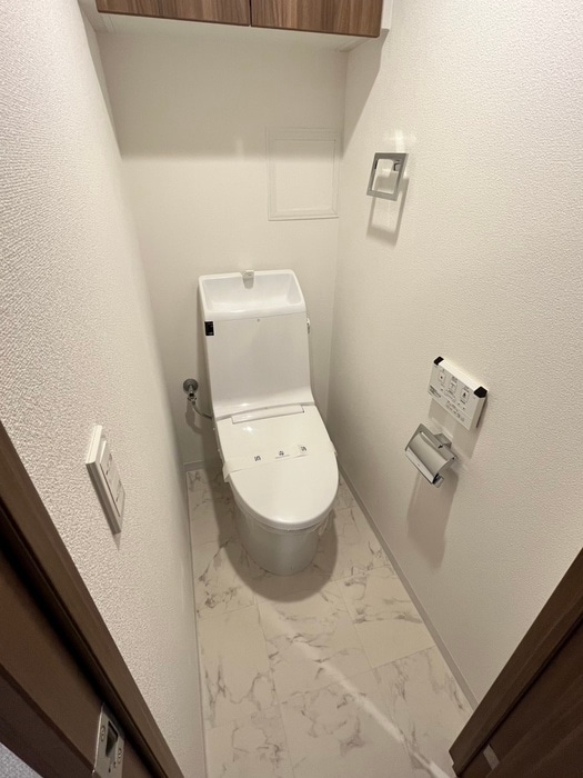 物件内観写真12　(トイレ)