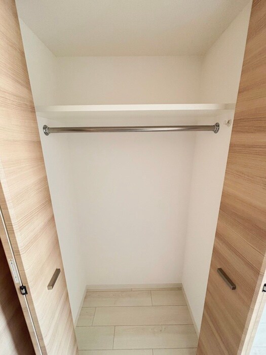 物件内観写真13　(収納)