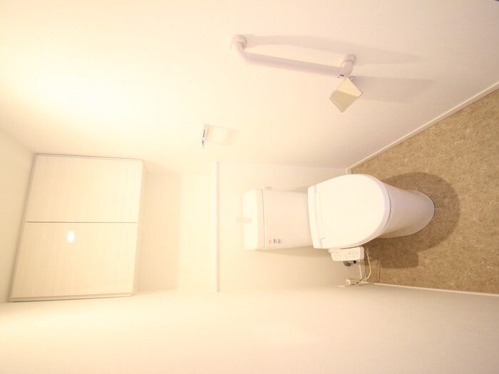 物件内観写真14　(トイレ)