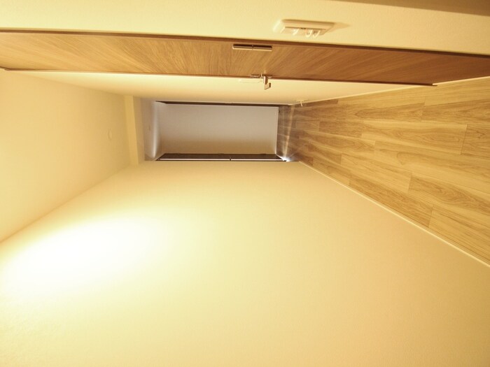 物件内観写真20　(廊下)