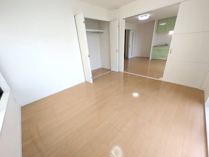 物件内観写真13　(居室)