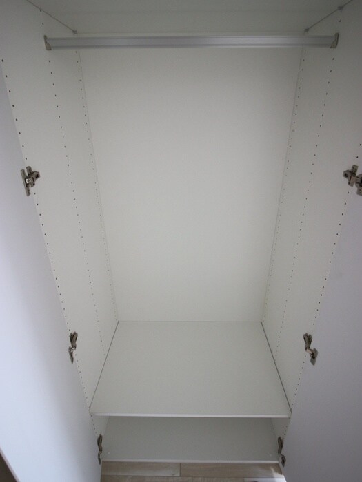 物件内観写真11　(収納)