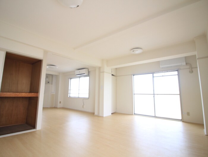 物件内観写真9　(居室)