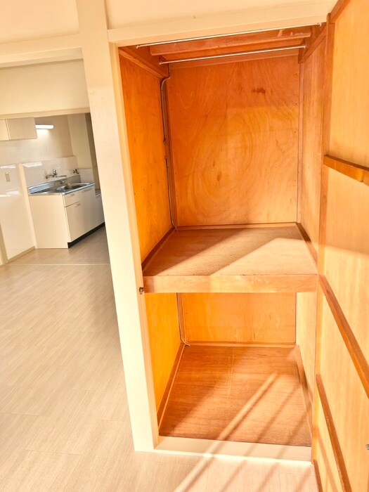 物件内観写真10　(収納)