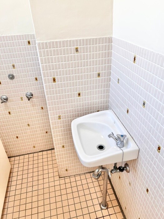 物件内観写真16　(洗面)