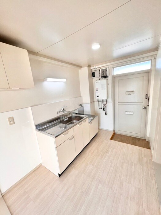 物件内観写真19　(廊下)